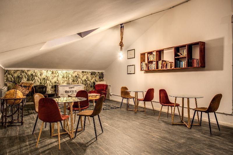 רומא Hostel Trastevere 2 מראה חיצוני תמונה